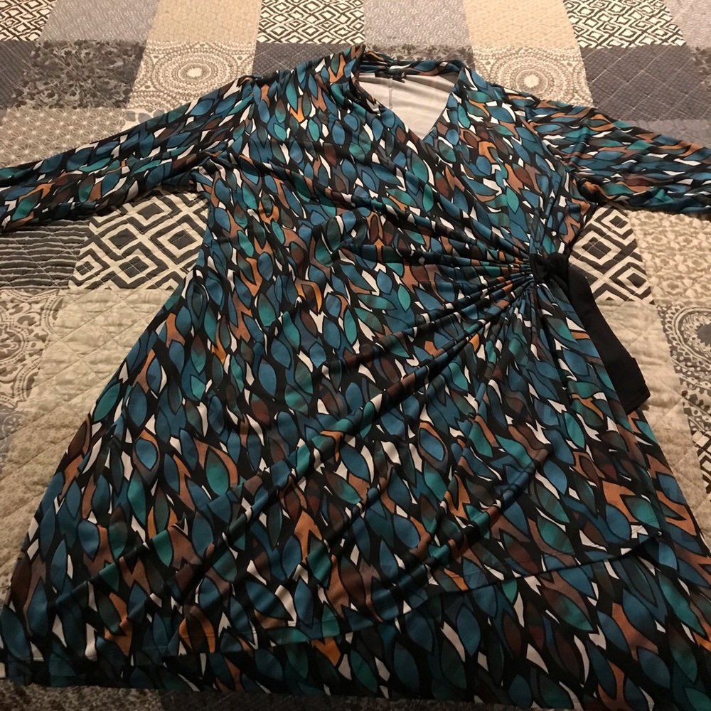 Jete. Plus Size asymmetrical close dress